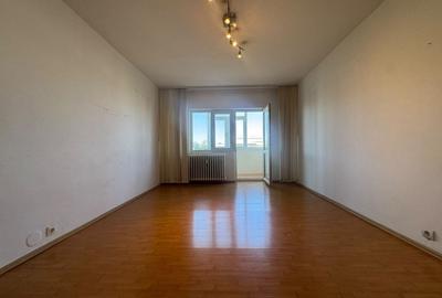 Apartament cu 2 camere decomandat în Aviației