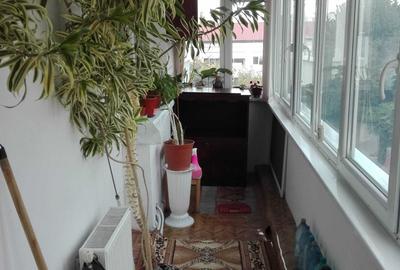 Apartament cu 3 camere decomandat în Central - 4