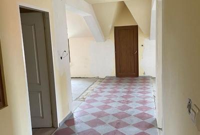 Casă cu 4 camere în Mangalia - 3