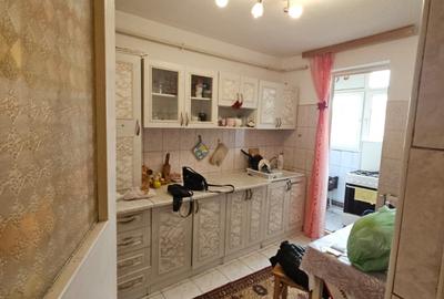 Apartament cu 3 camere decomandat în Central - 7