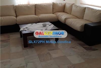 Casă cu 4 camere cu Teren 1500 Mp în Central