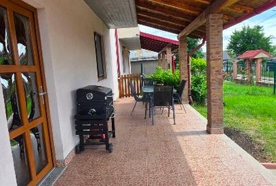 Duplex cu 4 camere cu Canalizare în Popricani - 1