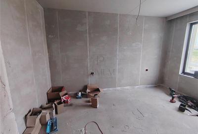 Duplex cu 5 camere cu Canalizare în Moșnița Nouă - 2