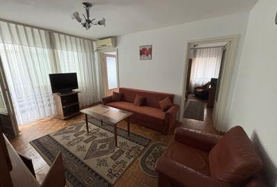 Apartament cu 4 camere semidecomandat, mobilat în Inel II