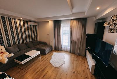 Apartament cu 3 camere decomandat în Pipera