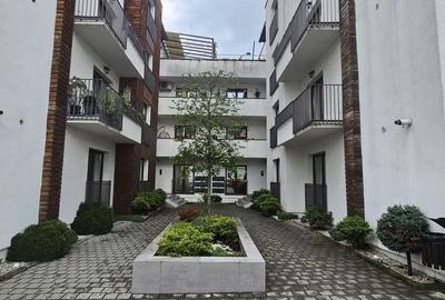 Apartament cu 3 camere semidecomandat în Central - 3