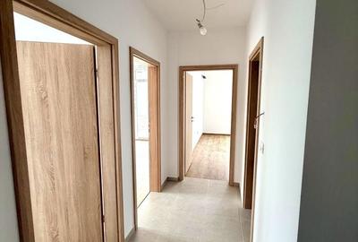 Apartament cu 2 camere decomandat în Lipovei