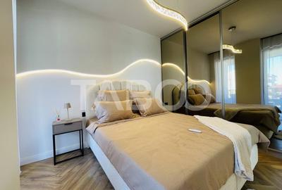 Apartament cu 3 camere semidecomandat, mobilat în Florești