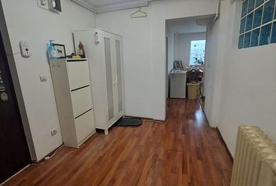 Apartament cu 3 camere decomandat, mobilat în Fundeni - 1