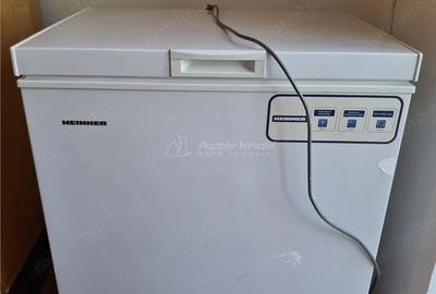 Apartament cu 3 camere semidecomandat în Micro II