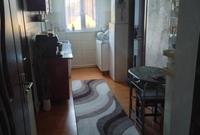 Casă cu 4 camere în Band