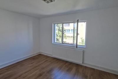 Apartament cu 3 camere în Gării - 1