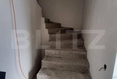 Duplex cu 4 camere cu Canalizare în Chinteni - 9