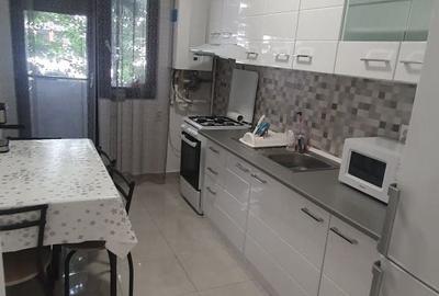 Apartament cu 2 camere decomandat în Central - 4