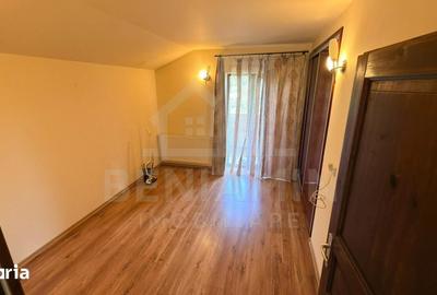 Casă cu 6 camere cu Teren 464 Mp în Cârcea - 7