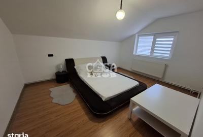 Casă cu 4 camere cu Teren 452 Mp în Aninoasa - 2