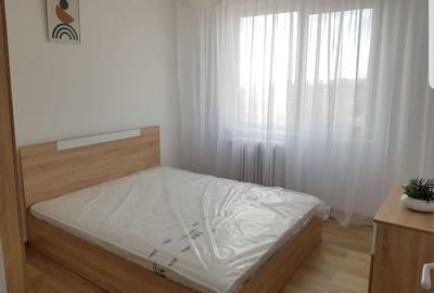 Apartament cu 2 camere decomandat în Giulești