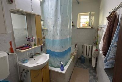Apartament cu 4 camere decomandat în Sud - 10