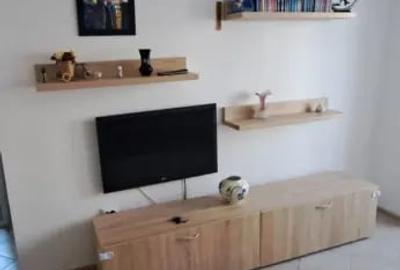 Apartament cu 2 camere semidecomandat în Casa de Cultură