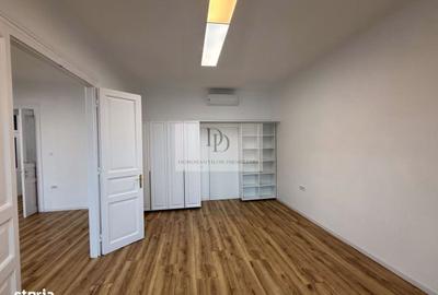 Spațiu comercial, de 105 mp, în Central - 6