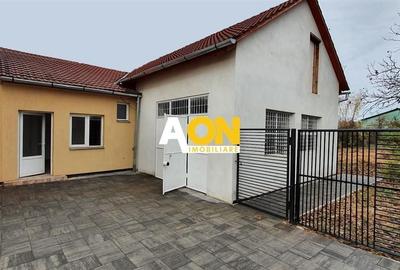 Casă individuală cu 4 camere cu Garaj în Central - 2