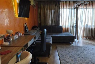 Casă cu 4 camere cu Teren 250 Mp în Central