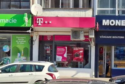 Spațiu comercial, de 50 mp, în Fetești-Gară