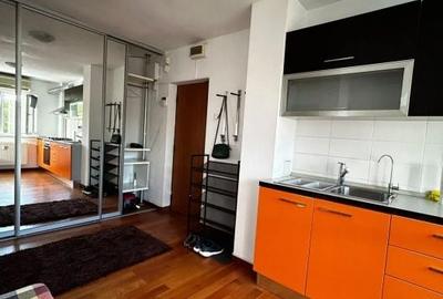 Apartament cu 2 camere semidecomandat în Decebal