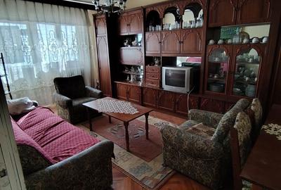Apartament cu 3 camere decomandat în Nord