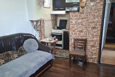 Apartament cu 2 camere decomandat în Bariera Vâlcii - 5