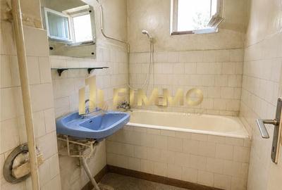 Apartament cu 3 camere semidecomandat în Sud - 3