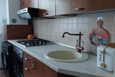 Apartament cu 2 camere decomandat în Central - 2