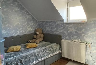 Casă cu 6 camere în Casa de Cultură - 6