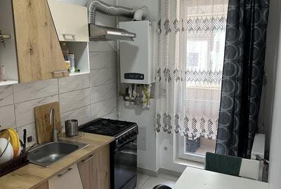 Garsonieră decomandată în Militari