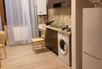 Apartament cu 2 camere decomandat în Florești