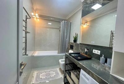 Apartament cu 2 camere decomandat în Eroii Revoluției