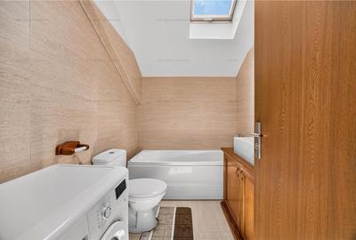 Apartament cu 3 camere decomandat, mobilat în Sânpetru - 9