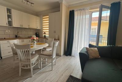 Apartament cu 2 camere decomandat în Buziașului
