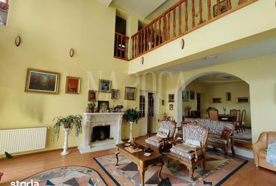 Casă cu 10 camere cu Teren 3090 Mp în Baciu - 2