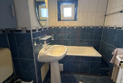 Apartament cu 2 camere în Micro 20