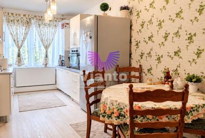 Apartament cu 2 camere decomandat, mobilat în Central