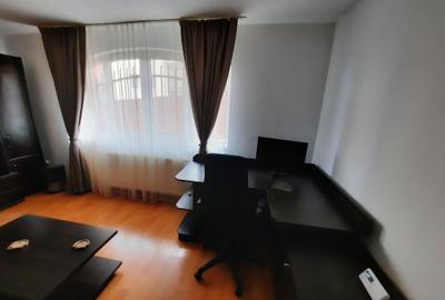 Apartament cu 2 camere decomandat în Becaș - 2