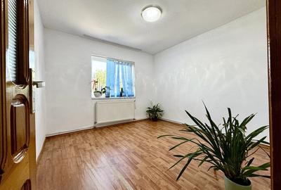 Apartament cu 4 camere decomandat în Fălticeni