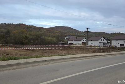 Teren de 2100 mp, în Central - 2