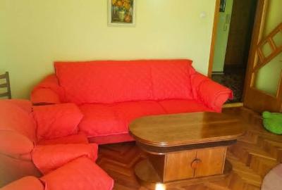 Apartament cu 3 camere decomandat în Trocadero