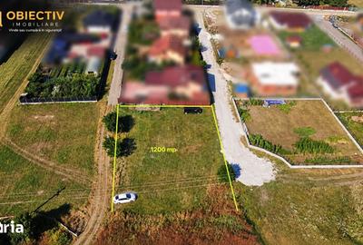 Teren de 1200 mp, în Central