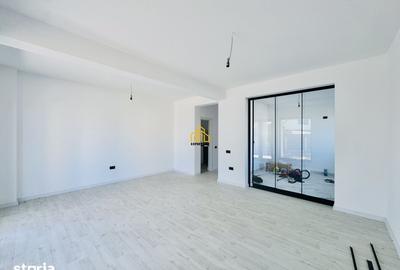 Casă cu 5 camere cu Teren 430 Mp în Domnești