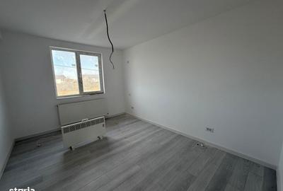 Casă cu 4 camere cu Teren 300 Mp în Domnești - 4