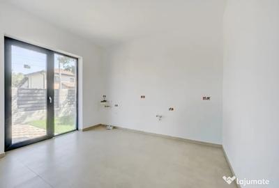Casă cu 6 camere cu Teren 300 Mp în Tunari