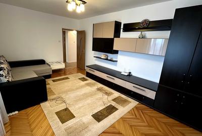 Apartament cu 2 camere decomandat în Pandurilor